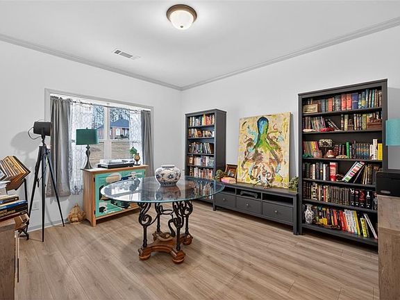 4th image of 311 Rockwell Church Rd