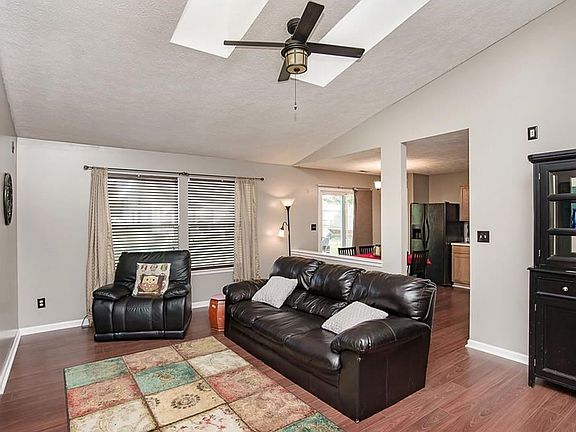 5th image of 1716 Blankenship Dr