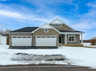 924 Yellowcrest St SW, Delano, MN 55328