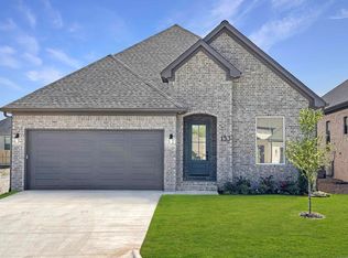 153 Fletcher Ridge Dr, Little Rock, AR 72223