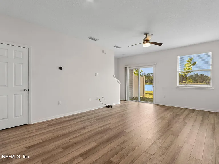 7810 Merchants Way — Photo 10