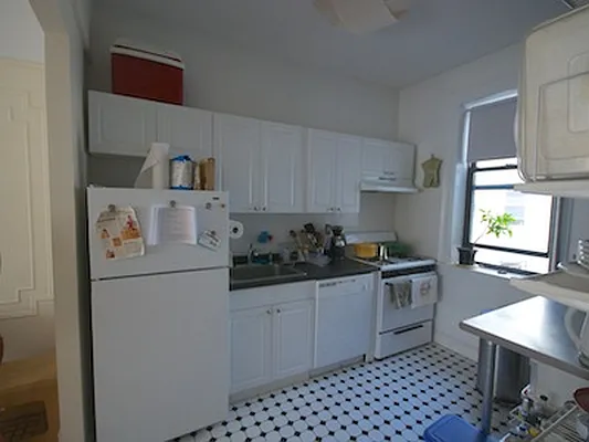 Rented by Alta Real Estate | media 50