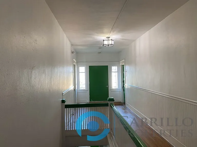 Casa Blanca Apartments — Photo 11