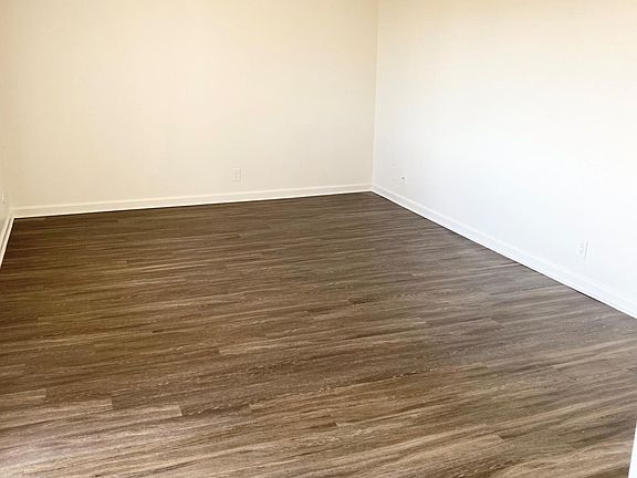5th image of 227 Cypress Dr #2xkkgfkqw