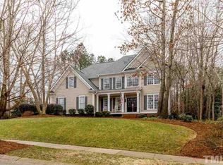 105 Flint Point Ln, Holly Springs, NC 27540