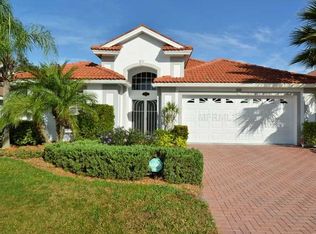 5821 Fairway Lakes Dr, Sarasota, FL 34243