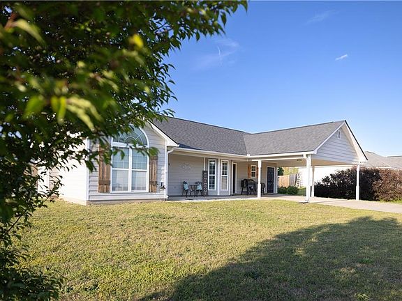 3rd image of 54 Lee Road 2148