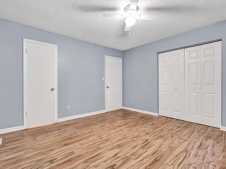1312 Ely Rd #10 — Photo 6