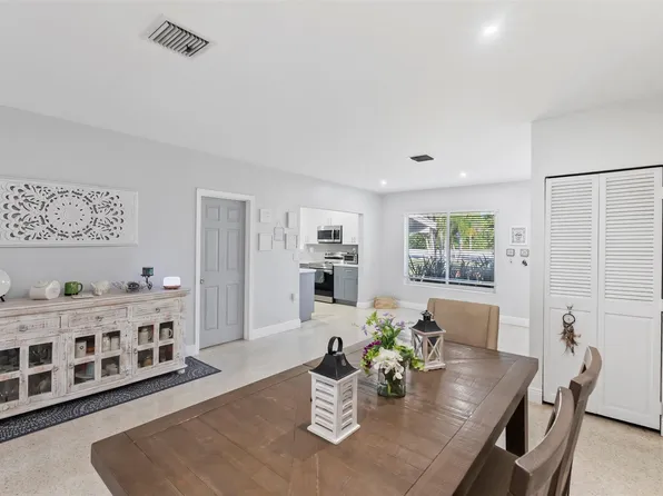 9370 SW 181st Terrace, Palmetto Bay, FL 33157