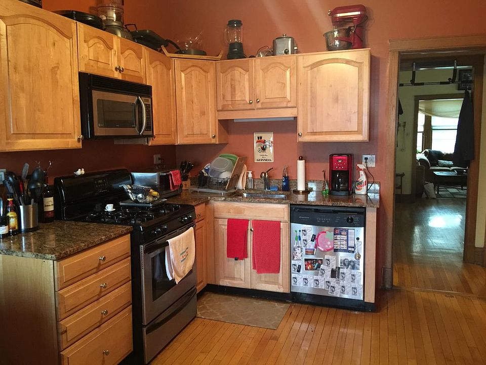 1st image of 4203 N Damen Ave #3