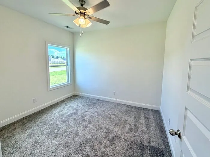 7425 Newbury Dr — Photo 10