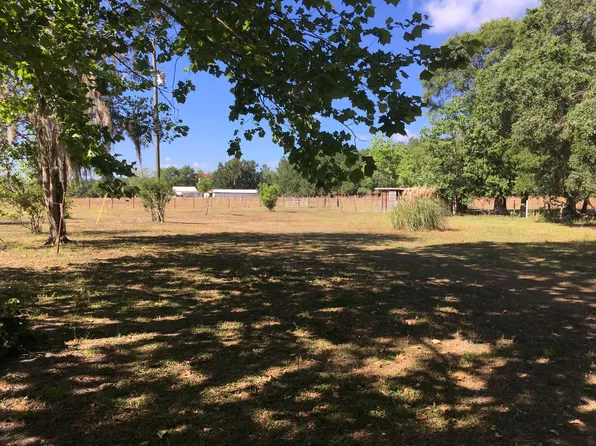 9431 NW 212th St, Starke, FL 32091