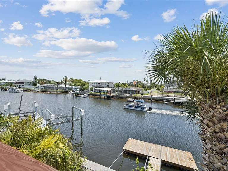 3272 Minnow Creek Dr — Photo 34