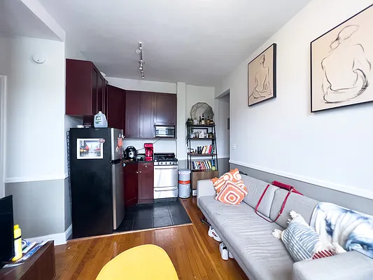 Rented by Denise Rosenblum, LREB | media 4