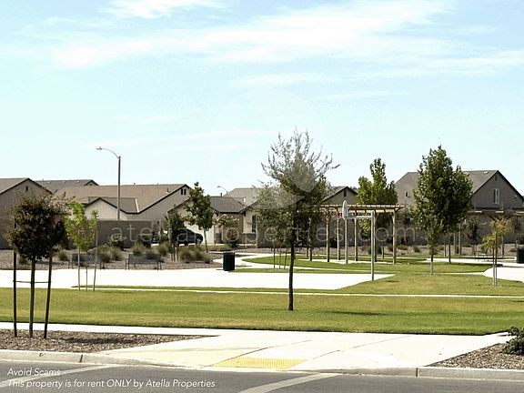 5th image of 1333 W Butterfield Ln