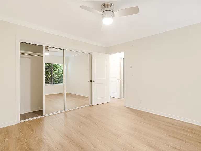 1832 S Bundy Dr #1838 — Photo 12