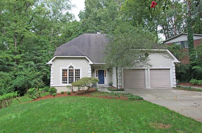1st image of 2439 Brookdale Dr