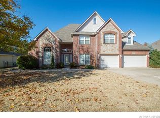 4104 N Battle Creek Dr, Broken Arrow, OK 74012