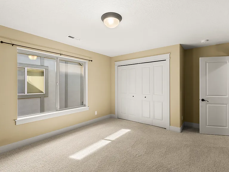 16630 NW Vetter Dr — Photo 19