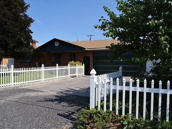 2nd image of 5345 E Steele Ave