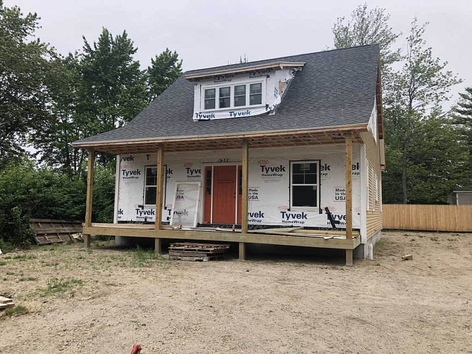 1st image of 4 Wilbur Ave #2