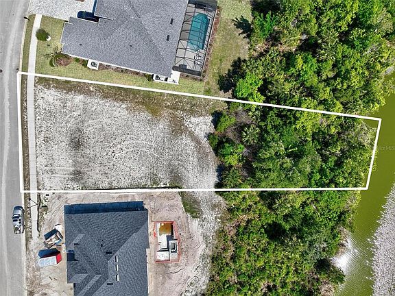 4th image of 128 N LAKEWALK DRIVE