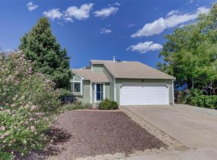 19977 E Wagontrail Dr, Centennial, CO 80015