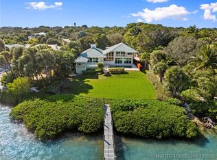 76 S Sewalls Point Rd, Sewalls Pt, FL 34996