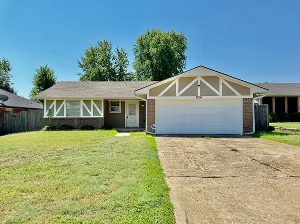 1006 Richmond St, Yukon, OK 73099