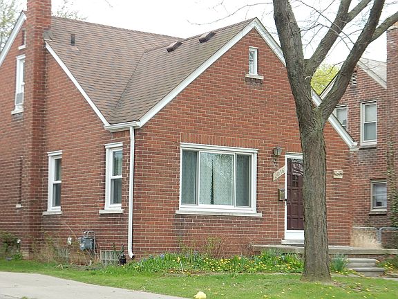 2nd image of 2056 Anita Ave