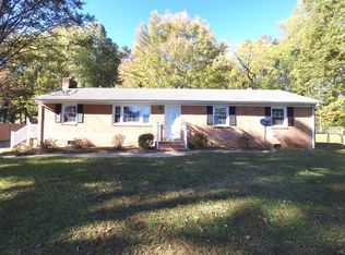 7820 Conifer Rd, North Chesterfield, VA 23237