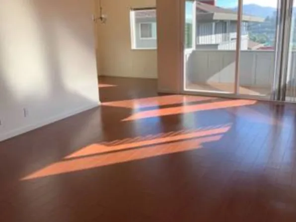 7 Davis Dr APT G, Tiburon, CA 94920