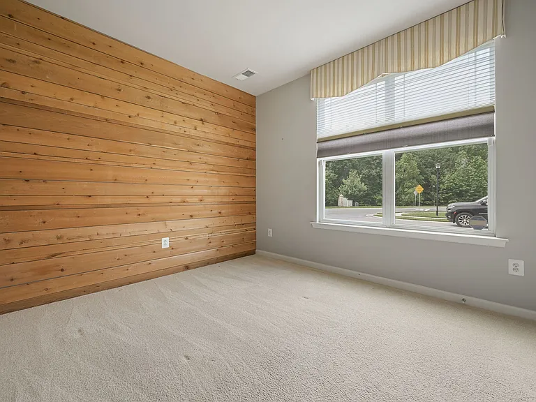 16 Fuji Ct — Photo 7