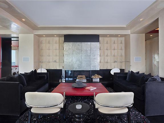3rd image of 3055 Harbor Dr APT 1801