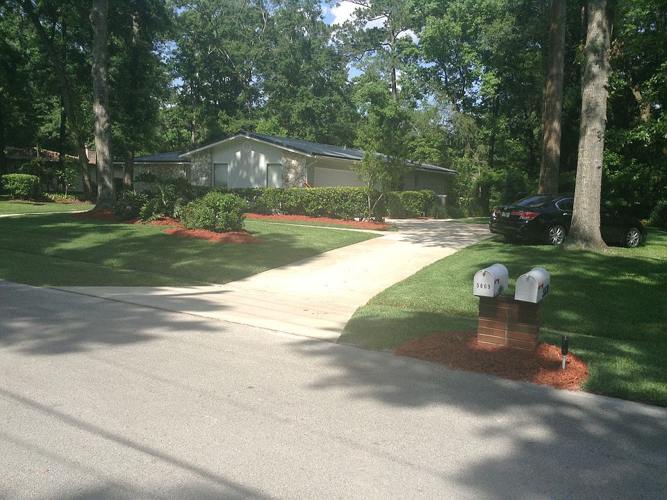 1st image of 5609 NW 34th St