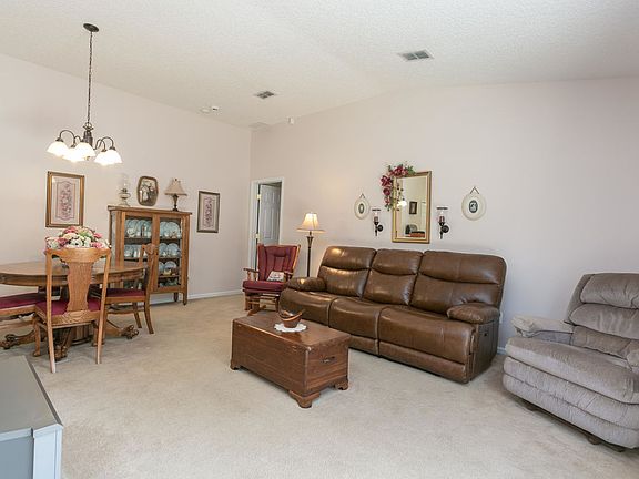 4th image of 5881 Liska Dr