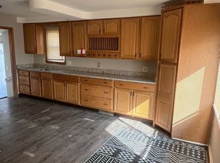 4842 E 94th St, Garfield Heights, OH 44125