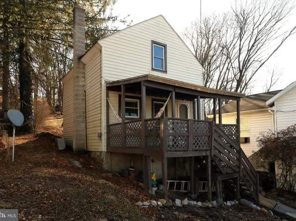 384 Pine St, Bellefonte, PA 16823