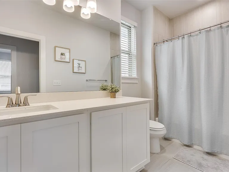 8608 McKamy Dr — Photo 25
