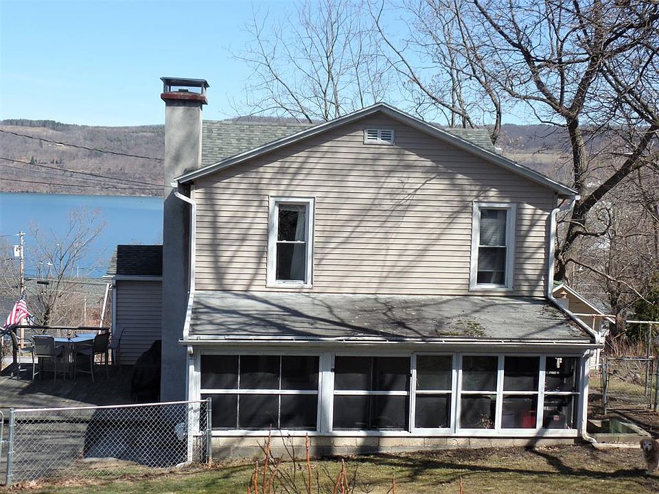 1st image of 204 Cross St