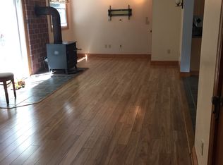 21 Wellington St, North East, PA