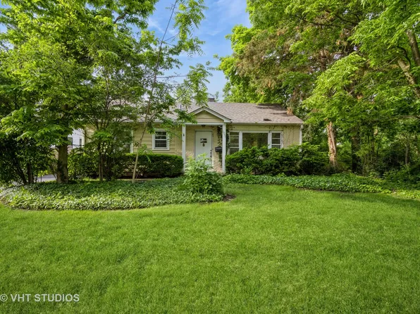 1731 Maple Ave, Northbrook, IL 60062