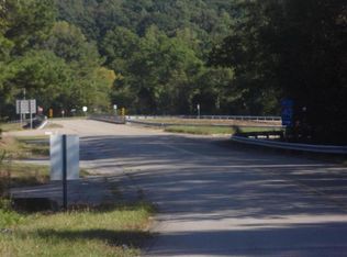 Buttermilk Rd, Lenoir city, TN 37771