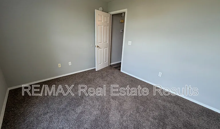 2400 SW 15th St — Photo 15