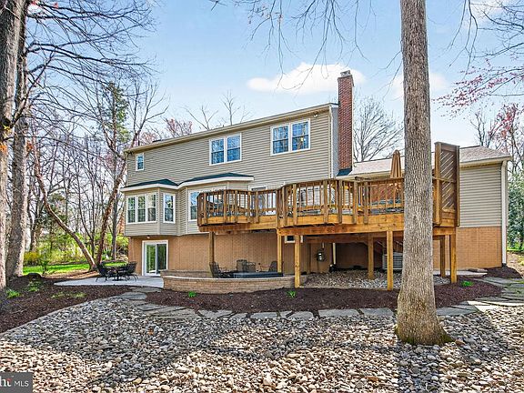 4th image of 6178 Otter Run Ct