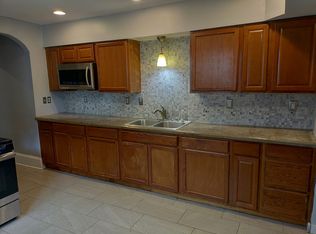 348 Buckingham St, Newark, OH 43055