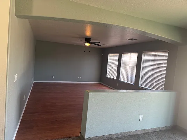 11150 W Mountain View Dr — Photo 5