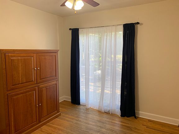 Bedroom/Office