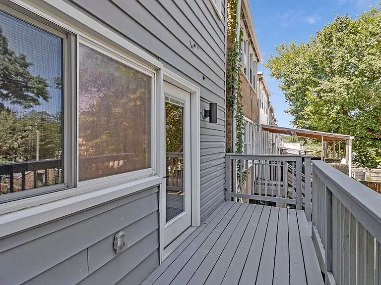 413 Buchanan St NW — Photo 45