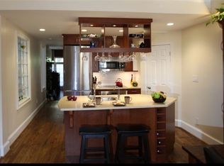 411 1st St SE, Washington, DC 20003